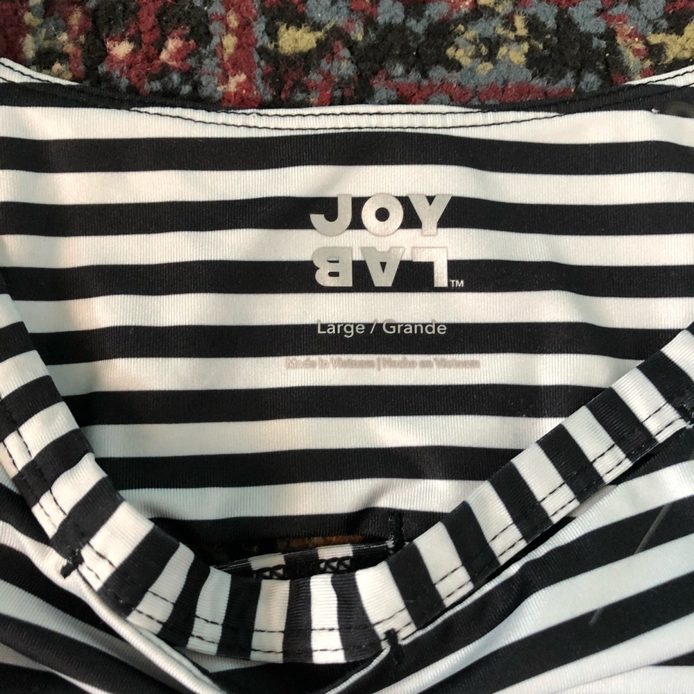 Joy Lab Open Back Tank Top - Picture 4 of 5